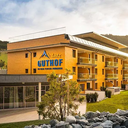 Hotel Guthof Lutz Schattwald